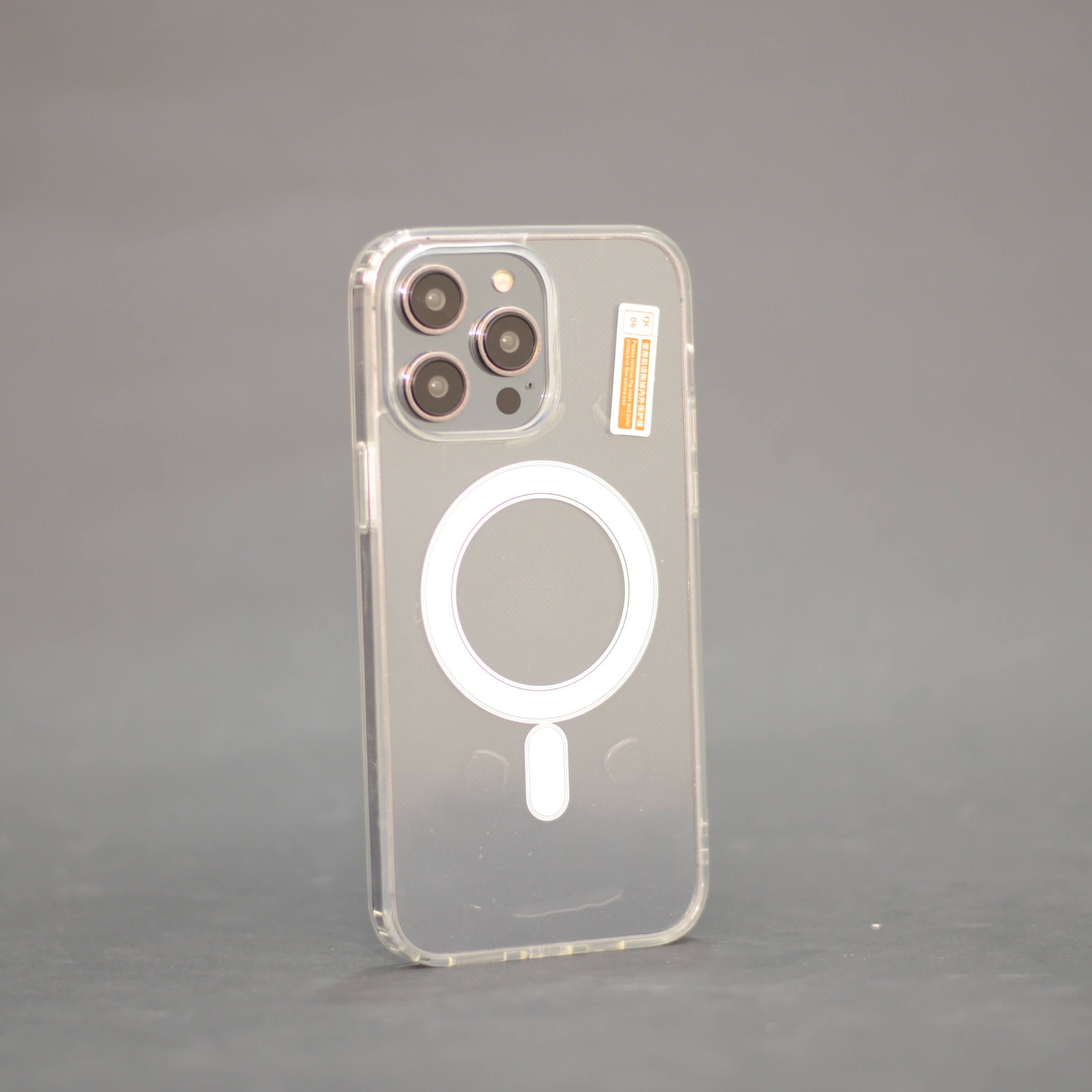 غطاء ماج سيف شفاف لجهاز iP 14 Pro Max