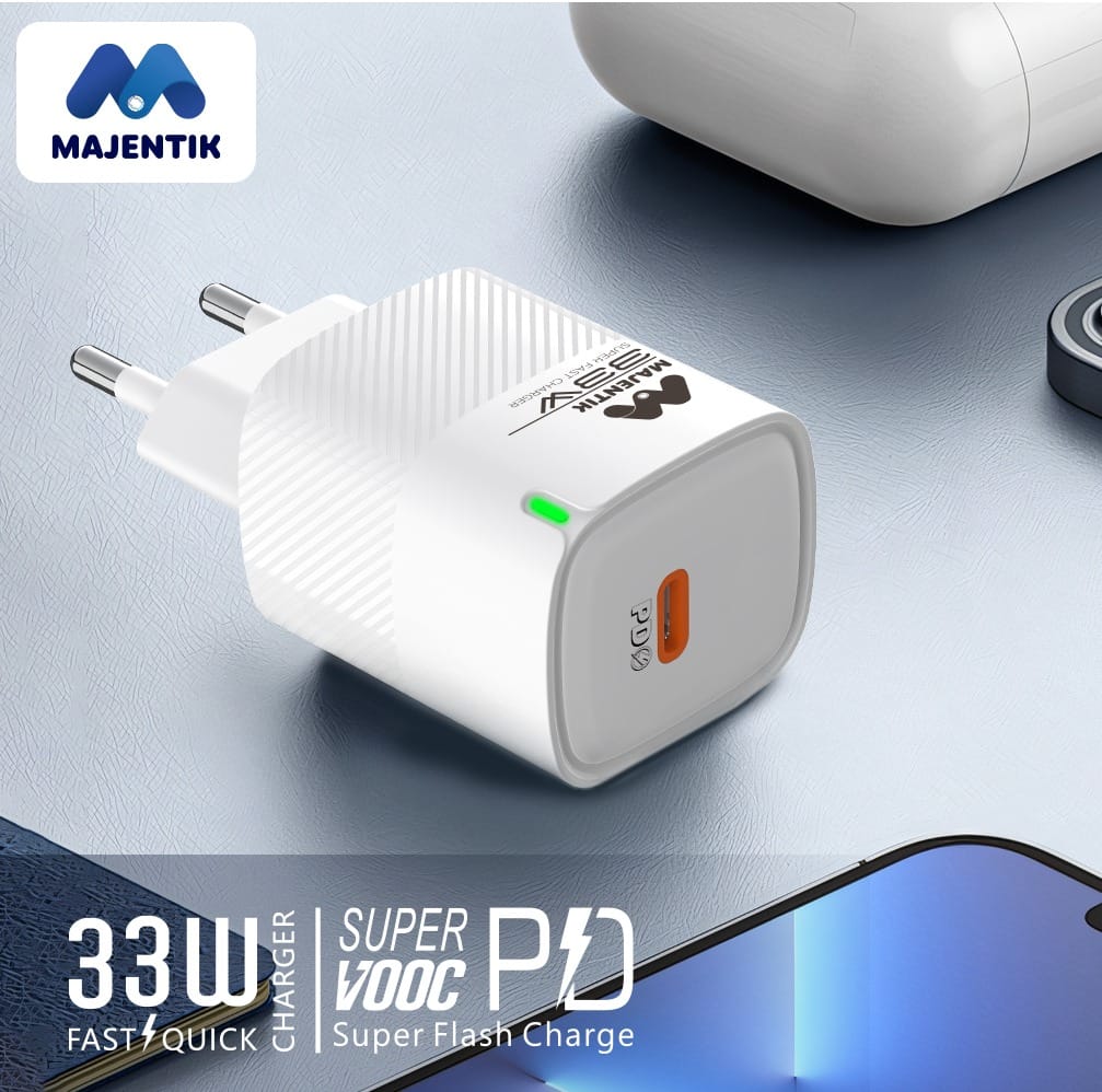 محول شاحن السفر Majentik MC-003 بقوة 33 وات / USB-C