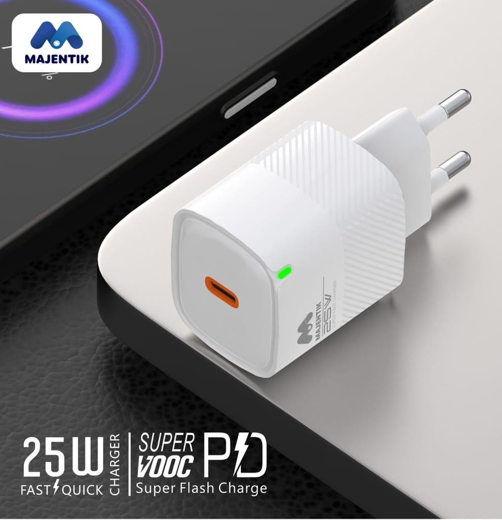 محول شاحن Majentik MC-001 بقوة 25 واط / USB-C