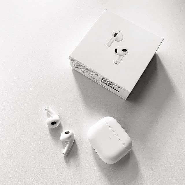 AirPods 3 GN High Quality, Clear and Comfortable Ear Sound Semi Original - Matjrna